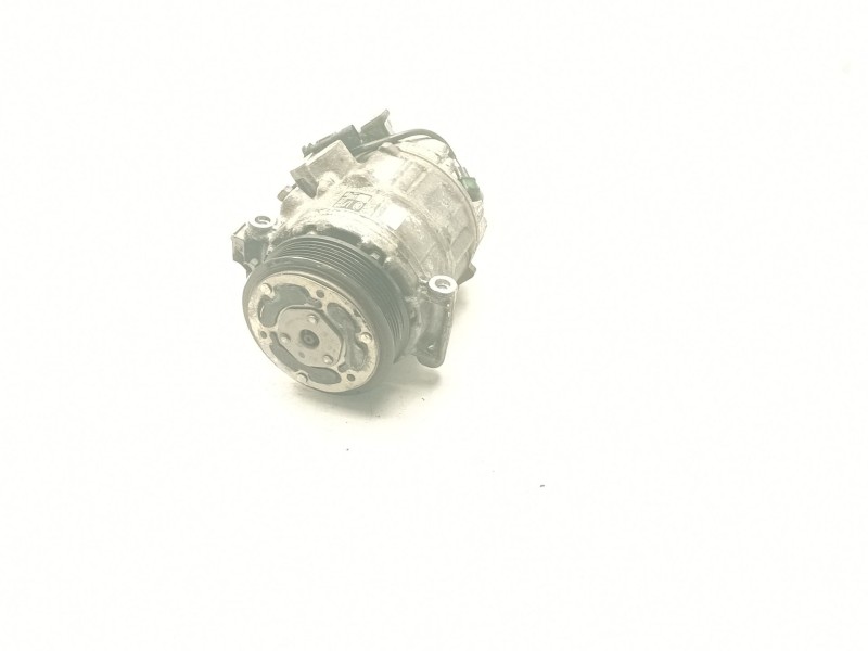 Recambio de compresor aire acondicionado para land rover defender station wagon (l663) p300 si4 4x4 referencia OEM IAM M8A2-19D6