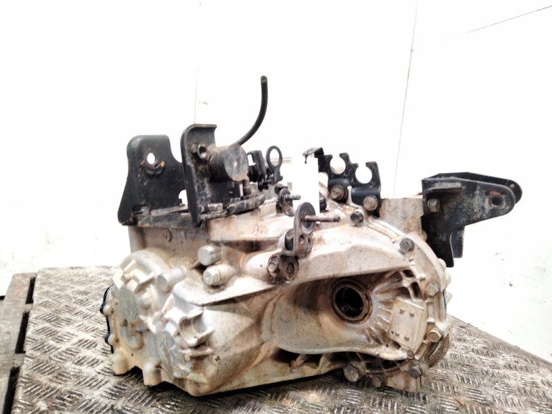 Recambio de caja cambios para hyundai tucson (jm) 2.0 crdi referencia OEM IAM   