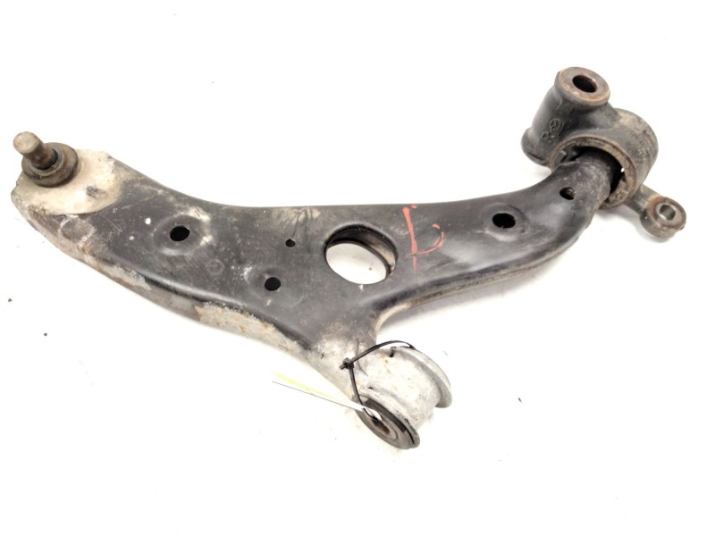 Recambio de brazo suspension inferior delantero derecho para mazda cx-5 (kf) 2.2 d referencia OEM IAM D24H34300  