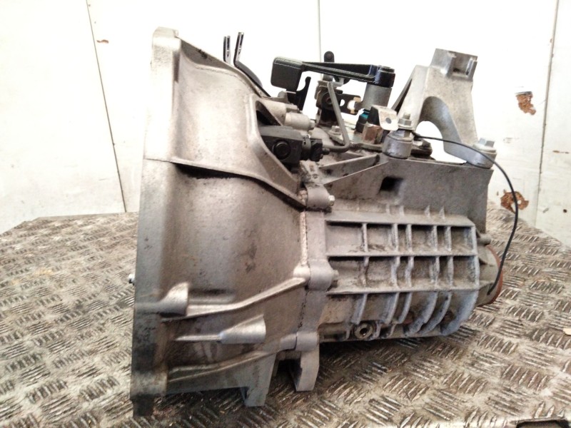 Recambio de caja cambios para ford focus lim. (cb4) referencia OEM IAM 9M5R7002 3M5R7F096 