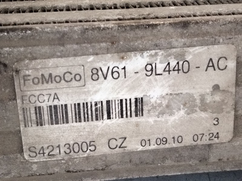 Recambio de intercooler para ford focus lim. (cb4) referencia OEM IAM 8V619L440  