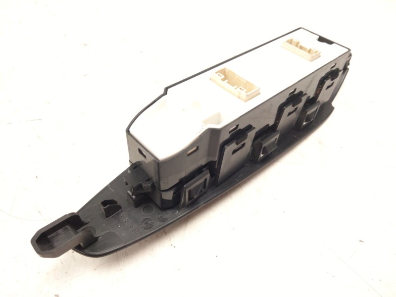 Recambio de mando elevalunas delantero izquierdo para mazda cx-5 (kf) 2.2 d referencia OEM IAM   