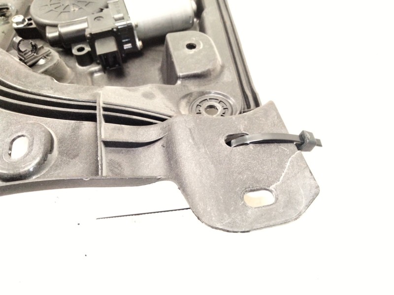 Recambio de elevalunas delantero izquierdo para mazda cx-5 (kf) 2.2 d referencia OEM IAM KD535997X  