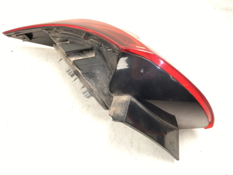 Recambio de piloto trasero derecho para mazda cx-5 (kf) 2.2 d referencia OEM IAM KD5451150D  