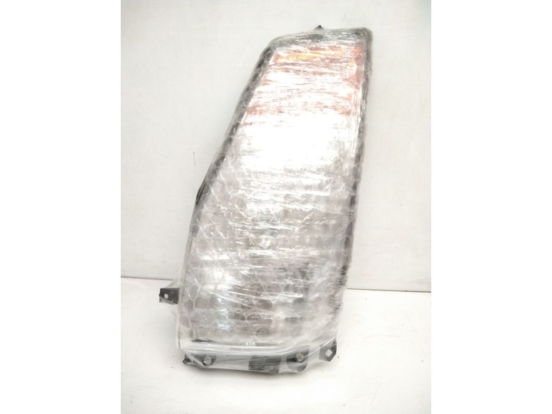 Recambio de faro derecho para nissan cabstar 110.45 referencia OEM IAM 89314261  26010BM500