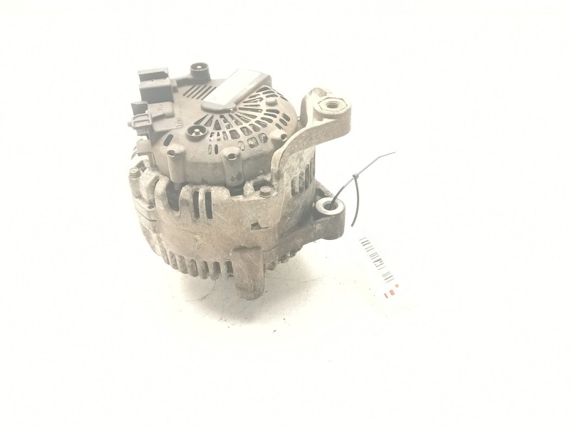 Recambio de alternador para bmw x5 (e70) 3.0 d referencia OEM IAM 7796125AI03  