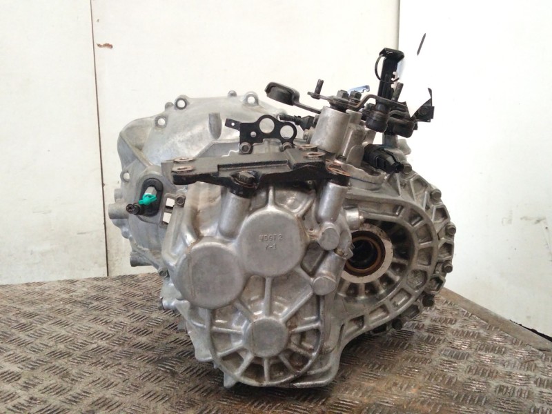 Recambio de caja cambios para kia sportage ii (je_, km) 2.0 crdi 4wd referencia OEM IAM   