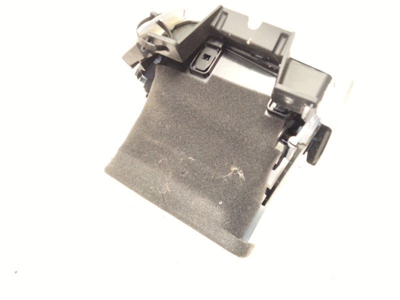 Recambio de aireador derecho para mazda cx-5 2.0 cat referencia OEM IAM   