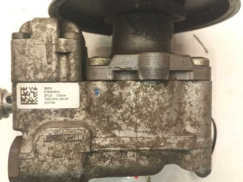 Recambio de bomba direccion para bmw 5 touring (e61) 530 d referencia OEM IAM 678084804  
