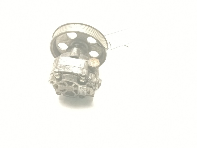 Recambio de bomba direccion para audi a5 (8t3) 3.0 tdi quattro referencia OEM IAM 8K0145153F  