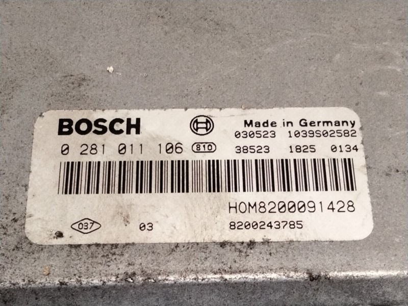 Recambio de centralita motor uce para nissan interstar furgón (x70) dci 90 referencia OEM IAM 8200243785 0282011106 