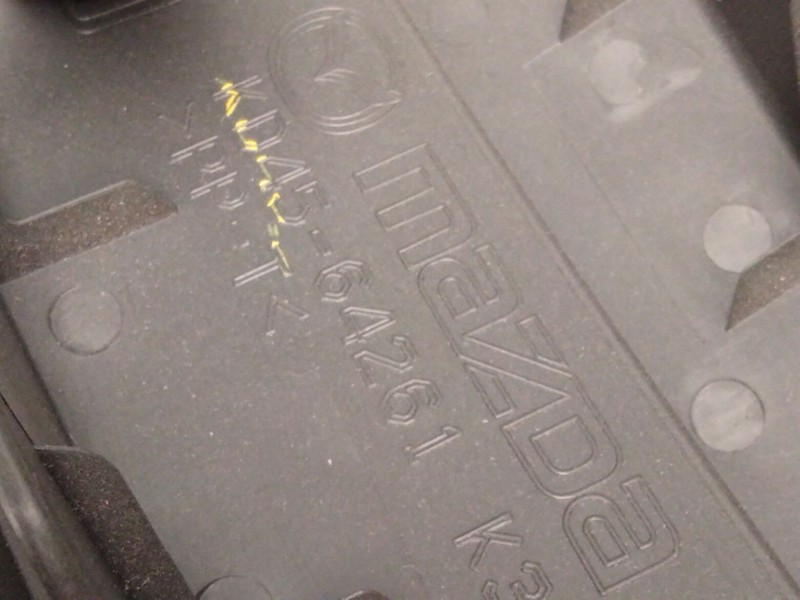 Recambio de guantera para mazda cx-5 (kf) 2.2 d referencia OEM IAM KD4564261  