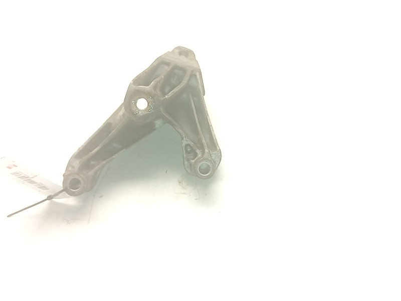 Recambio de soporte motor izquierdo superior para audi a5 (8t3) 3.0 tdi quattro referencia OEM IAM 8K0199307BM  