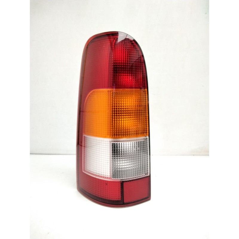 Recambio de piloto trasero izquierdo para nissan vanette cargo furgón (hc 23) 2.0 d referencia OEM IAM 265557C001  962430-11