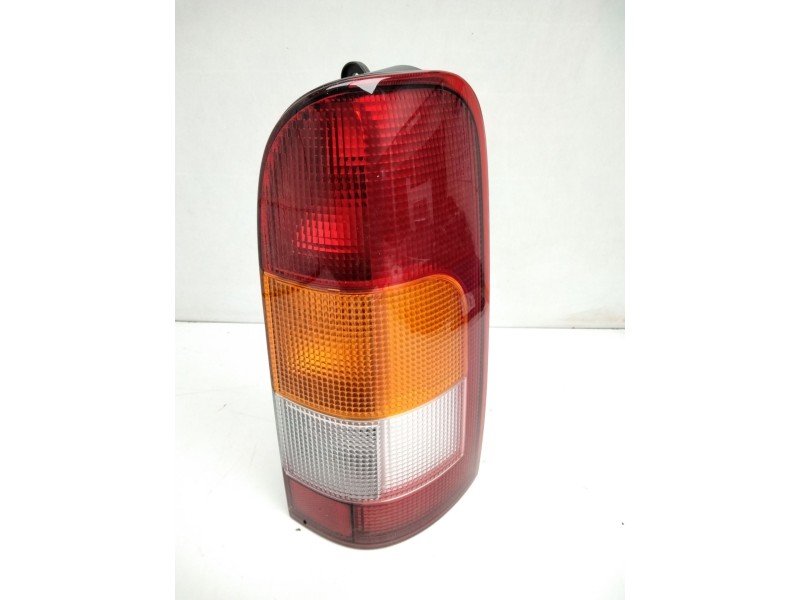 Recambio de piloto trasero derecho para nissan vanette cargo furgón (hc 23) 2.0 d referencia OEM IAM 265507C000  962430-12