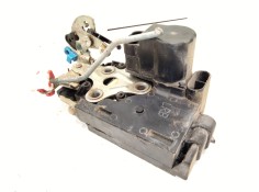 Recambio de cerradura puerta trasera izquierda para ssangyong rexton w / rexton 2.0 xdi referencia OEM IAM    2