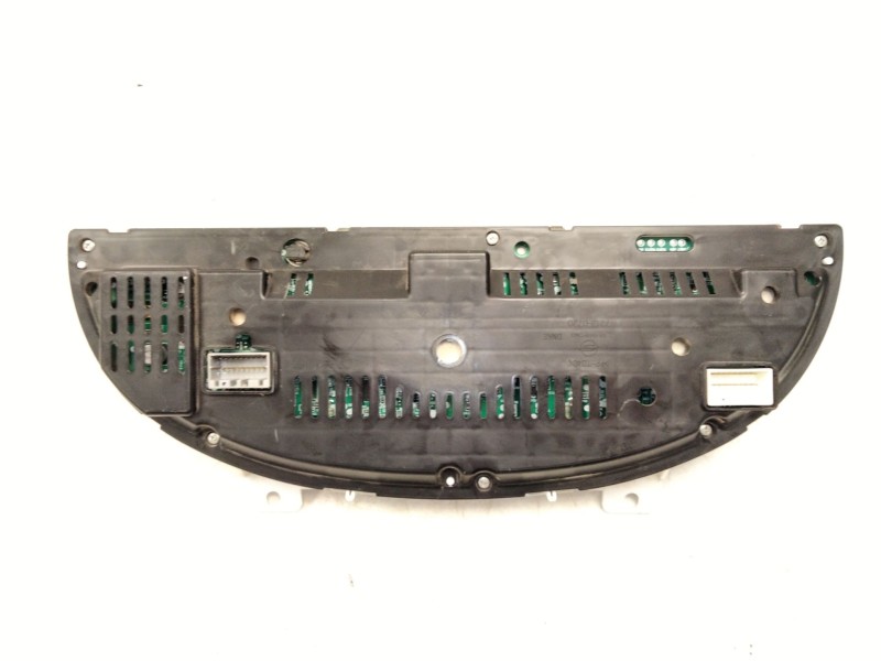 Recambio de cuadro instrumentos para ssangyong rexton w / rexton 2.0 xdi referencia OEM IAM 8022008P32  