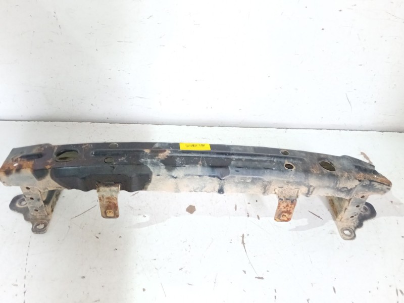 Recambio de refuerzo paragolpes delantero para ssangyong rexton w / rexton 2.0 xdi referencia OEM IAM   