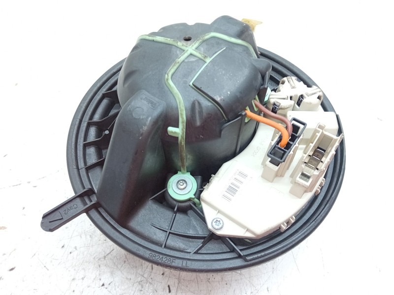 Recambio de motor calefaccion para bmw 3 (e90) 318 d referencia OEM IAM CZ1163600372  