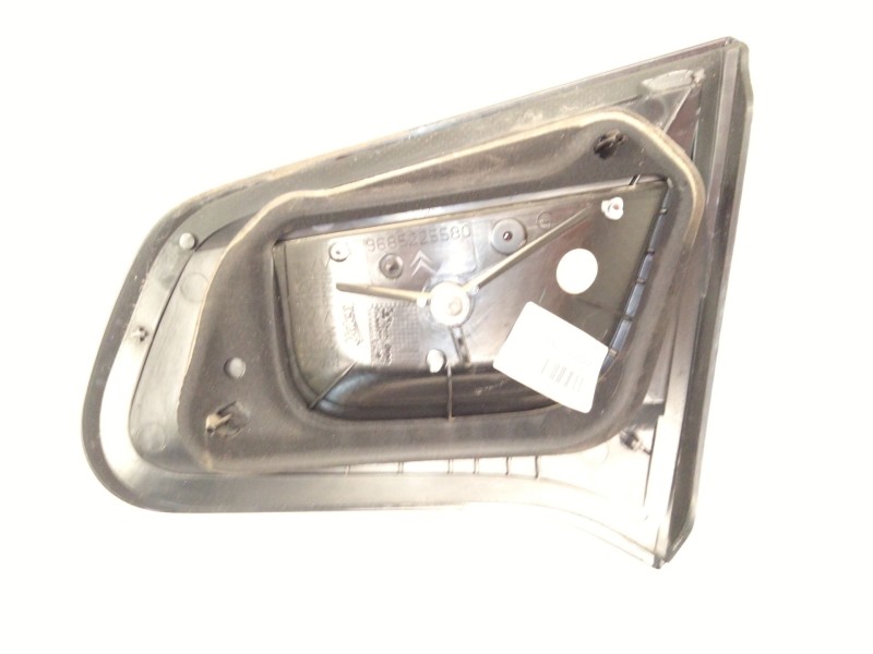 Recambio de piloto trasero izquierdo porton para citroën c3 ii (sc_) 1.4 hdi 70 (sc8hzc, sc8hr0, sc8hp4) referencia OEM IAM 9685