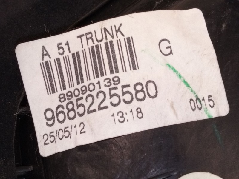 Recambio de piloto trasero izquierdo porton para citroën c3 ii (sc_) 1.4 hdi 70 (sc8hzc, sc8hr0, sc8hp4) referencia OEM IAM 9685