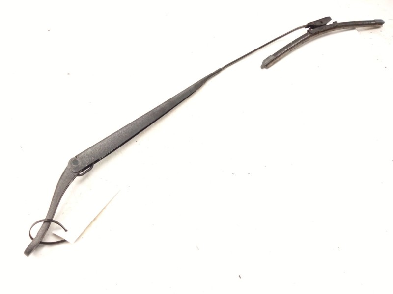 Recambio de brazo limpia delantero derecho para citroën c3 ii (sc_) 1.4 hdi 70 (sc8hzc, sc8hr0, sc8hp4) referencia OEM IAM 96833