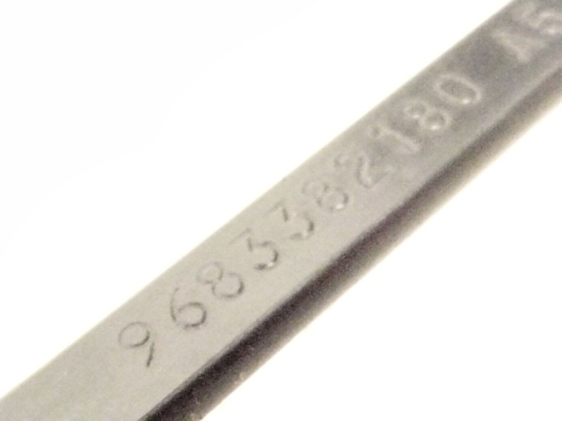 Recambio de brazo limpia delantero derecho para citroën c3 ii (sc_) 1.4 hdi 70 (sc8hzc, sc8hr0, sc8hp4) referencia OEM IAM 96833