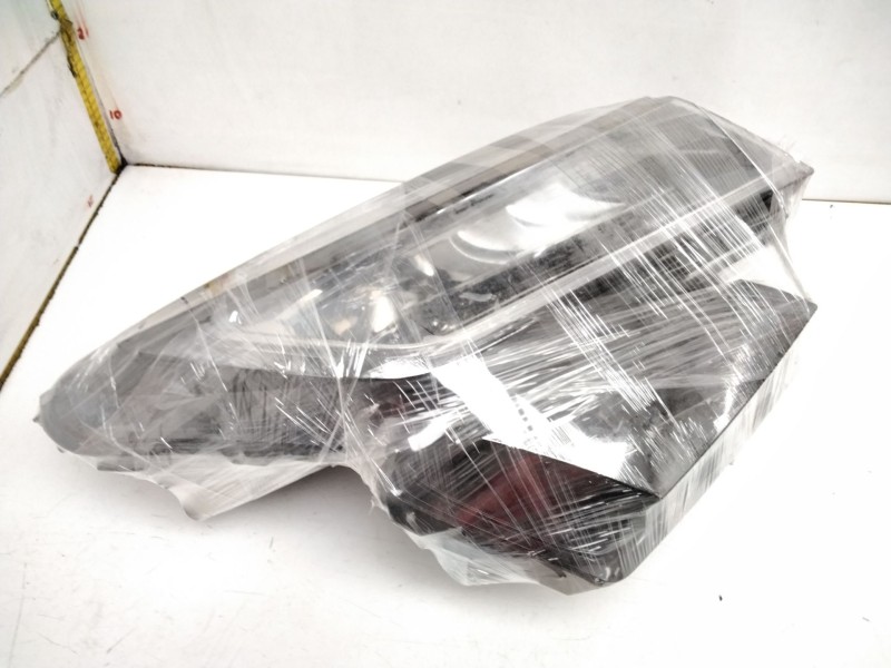 Recambio de faro xenon derecho para skoda kodiaq referencia OEM IAM 566941016F  