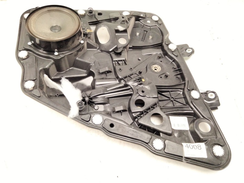 Recambio de elevalunas trasero derecho para volkswagen touareg (7la, 7l6, 7l7) 3.0 v6 tdi referencia OEM IAM 7P6839756  
