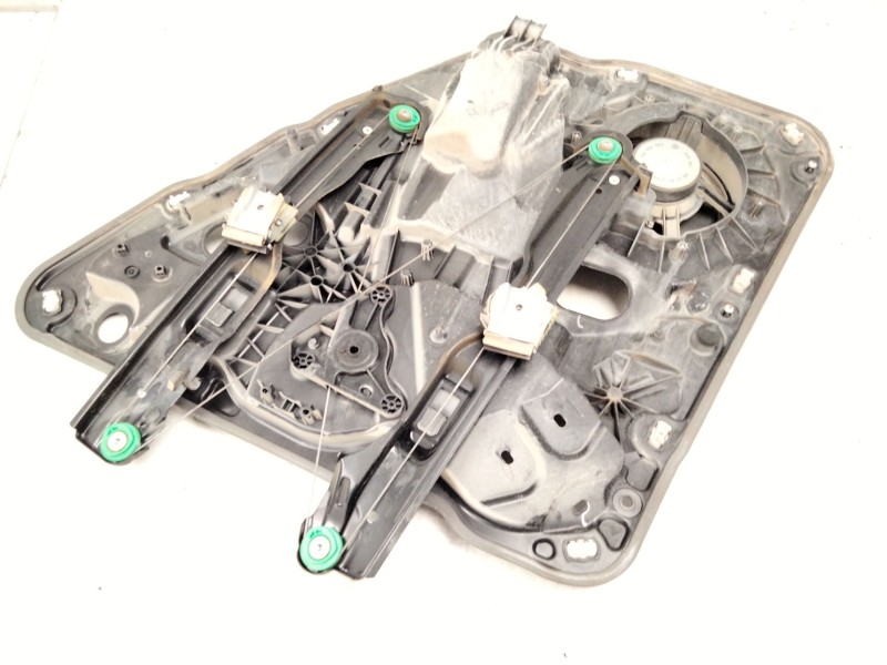 Recambio de elevalunas trasero izquierdo para volkswagen touareg (7la, 7l6, 7l7) 3.0 v6 tdi referencia OEM IAM 7P6839755  