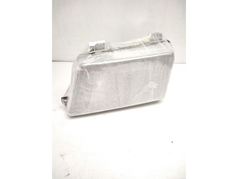 Recambio de faro izquierdo para mercedes-benz vario (tw2) bm 668 / 670 referencia OEM IAM 6708200561 1AH007774-01 