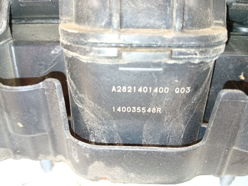 Recambio de colector admision para renault grand scénic iv (r9_) 1.3 tce 140 referencia OEM IAM A2821401400Q03  
