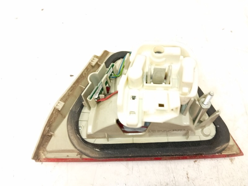 Recambio de piloto trasero izquierdo porton para bmw 3 (e90) 318 d referencia OEM IAM   