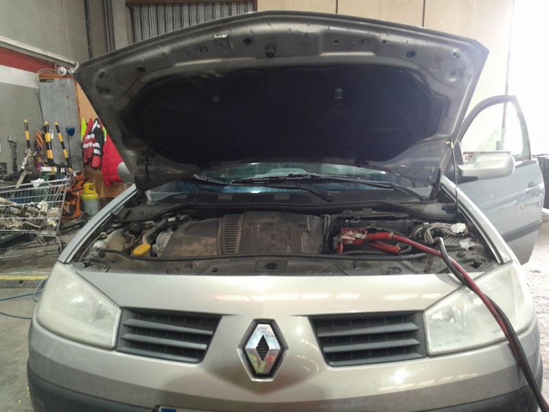 renault megane ii sedán (lm0/1_) del año 2003