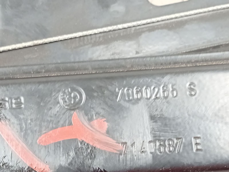 Recambio de elevalunas delantero izquierdo para bmw 3 (e90) 318 d referencia OEM IAM 7060265  
