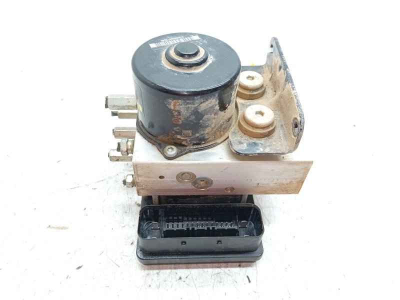 Recambio de abs para ssangyong rexton w / rexton 2.0 xdi referencia OEM IAM 4894031000  