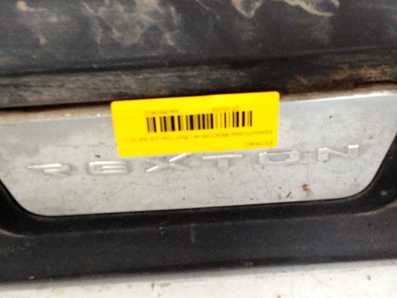 Recambio de estribo para ssangyong rexton w / rexton 2.0 xdi referencia OEM IAM K7976008D00  