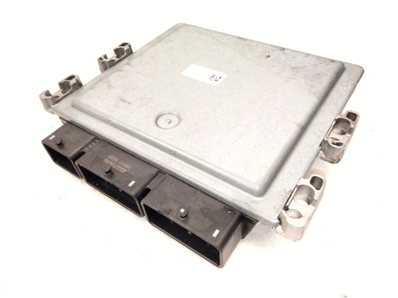 Recambio de centralita motor uce para renault grand scénic iv (r9_) 1.3 tce 140 referencia OEM IAM 237102099  