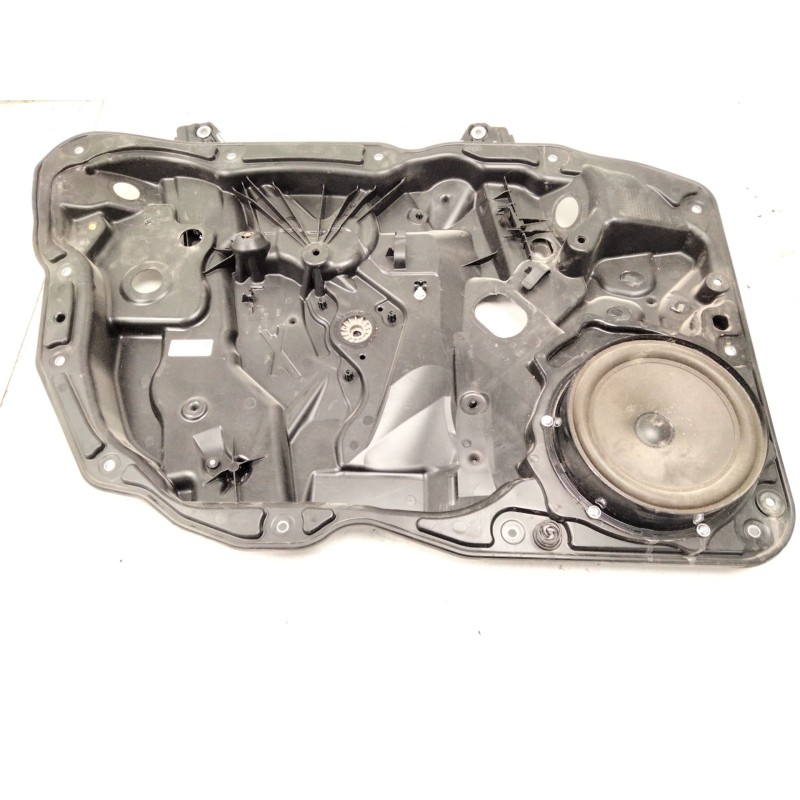 Recambio de elevalunas delantero izquierdo para volkswagen touareg (7la, 7l6, 7l7) 3.0 v6 tdi referencia OEM IAM 7P6837461  