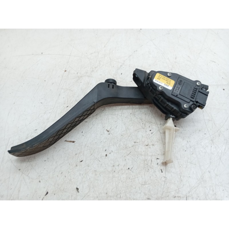 Recambio de pedal acelerador para volkswagen touareg (7la, 7l6, 7l7) 3.0 v6 tdi referencia OEM IAM 7L0723507D  