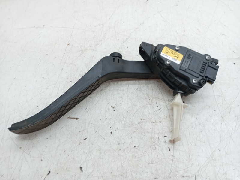 Recambio de pedal acelerador para volkswagen touareg (7la, 7l6, 7l7) 3.0 v6 tdi referencia OEM IAM 7L0723507D  