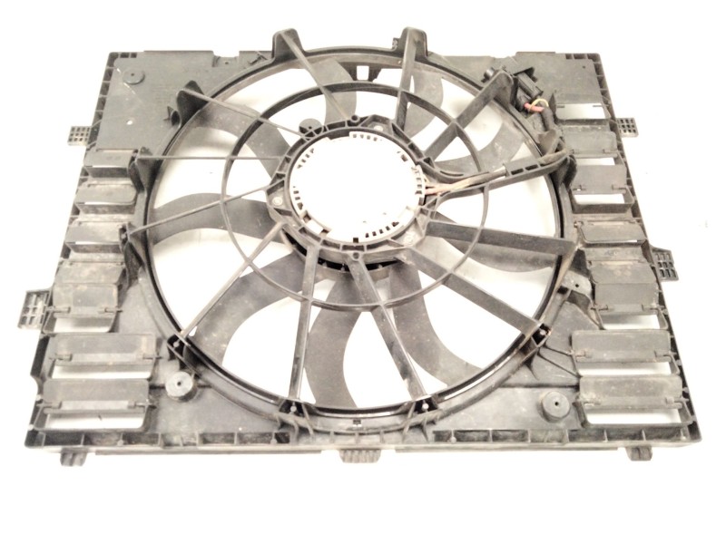 Recambio de electroventilador para volkswagen touareg (7la, 7l6, 7l7) 3.0 v6 tdi referencia OEM IAM 7P0121207  