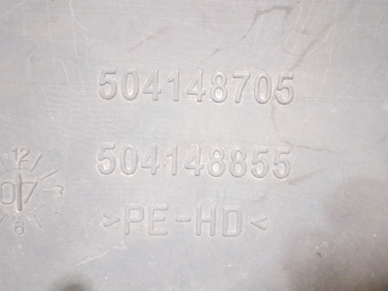 Recambio de deposito combustible para iveco daily caja cerrada (2006 =>) 2.3 diesel referencia OEM IAM 504148705  