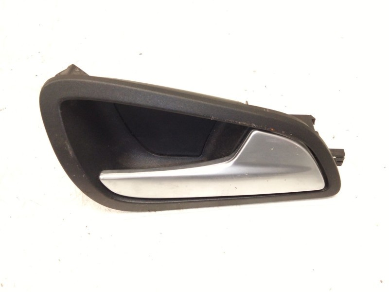 Recambio de maneta interior trasera derecha para ford focus iii 1.0 ecoboost referencia OEM IAM AM51U22609  