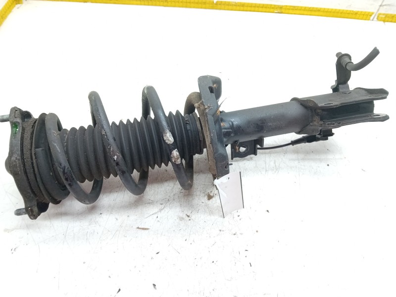 Recambio de amortiguador delantero derecho para kia ceed (cd) 1.6 crdi 136 referencia OEM IAM   