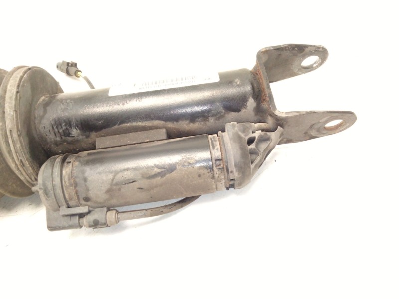 Recambio de amortiguador delantero izquierdo para mercedes-benz cls (c218) cls 350 cdi / d (218.323) referencia OEM IAM A2123234
