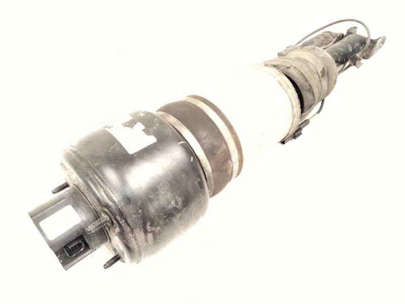 Recambio de amortiguador delantero izquierdo para mercedes-benz cls (c218) cls 350 cdi / d (218.323) referencia OEM IAM A2123234