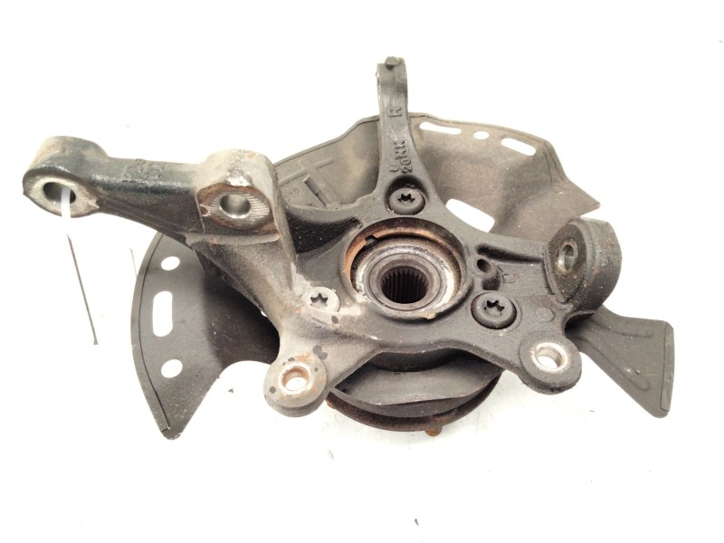 Recambio de mangueta delantera derecha para kia ceed (cd) 1.6 crdi 136 referencia OEM IAM   