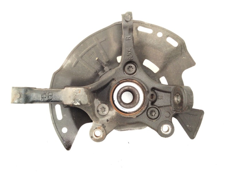 Recambio de mangueta delantera derecha para kia ceed (cd) 1.6 crdi 136 referencia OEM IAM   