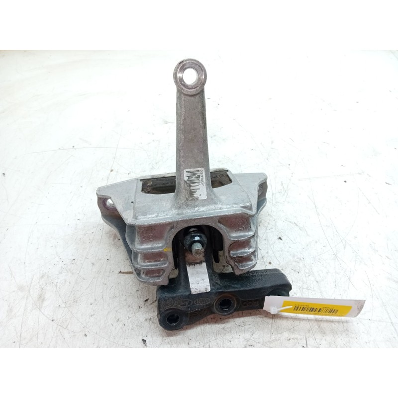 Recambio de soporte motor derecho superior para kia ceed (cd) 1.6 crdi 136 referencia OEM IAM 21810J7200  